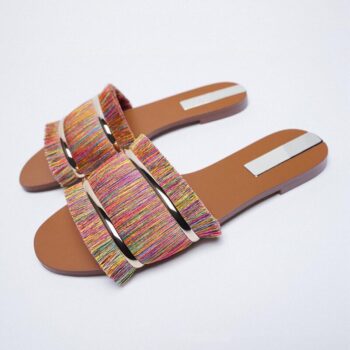 Sandalias planas con flecos 2