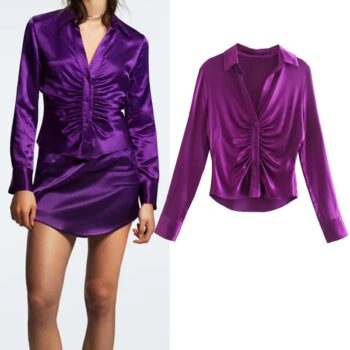 Camisa satinada con botones fruncida 1